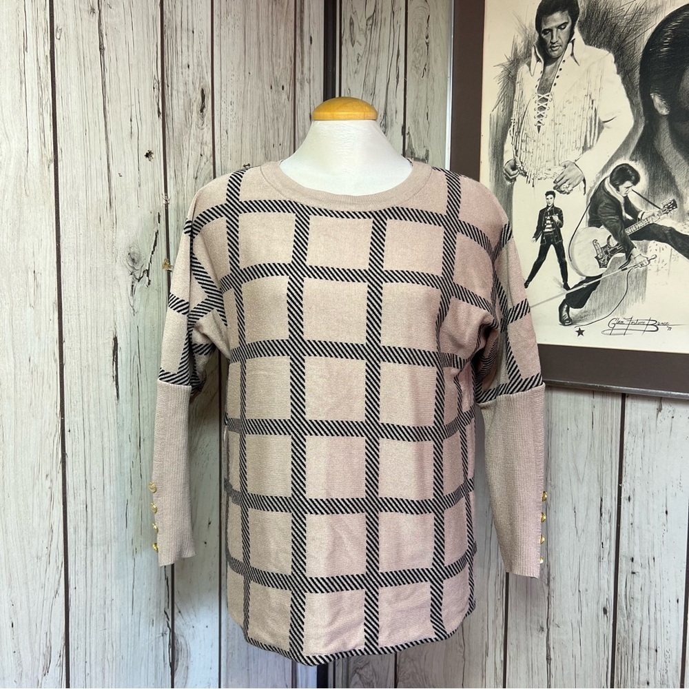 Women's Large Cable & Gauge Tan Square Patterned Sweater with Button Sleeves - Picture 2 of 9